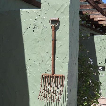Die Windpomp Gastehuis Beaufort West Exteriér fotografie