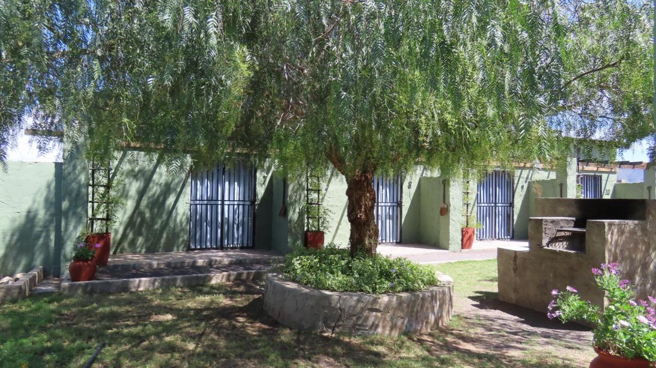 Die Windpomp Gastehuis Beaufort West Exteriér fotografie